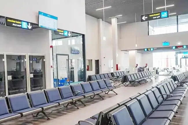 airport chairs